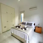 Helios House Villa