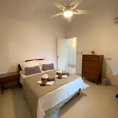ヴィラ Helios House Mesa Chorio