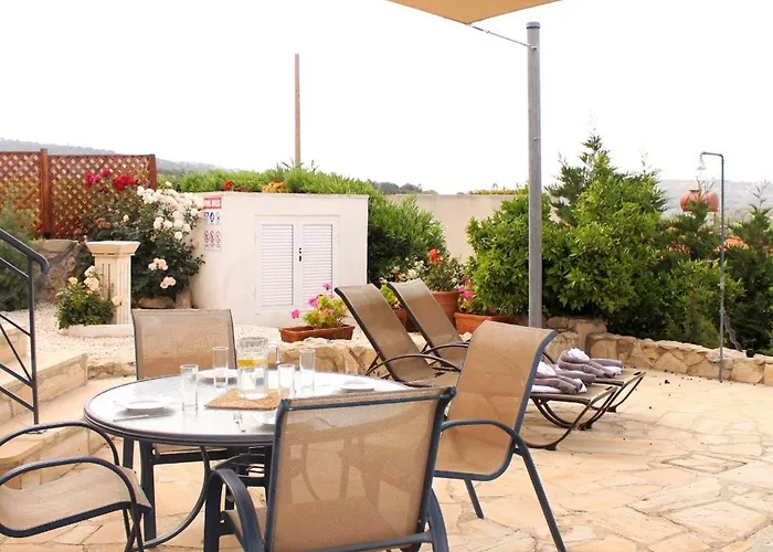 Helios House Villa *