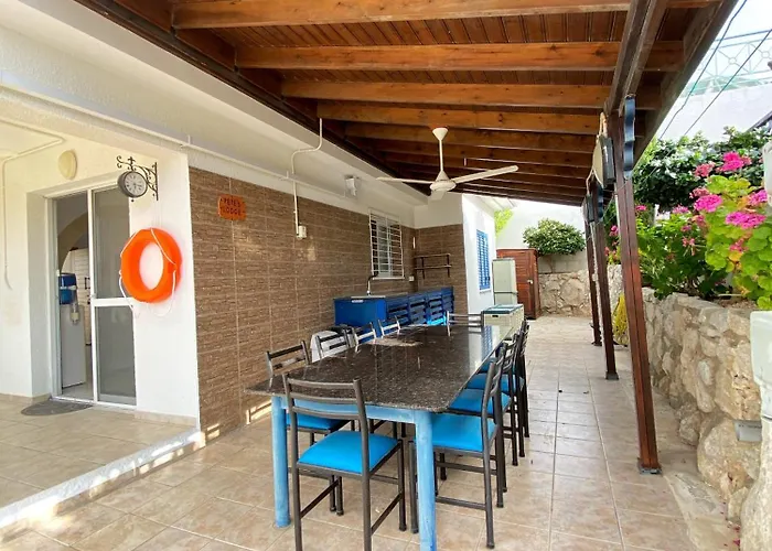 Helios House Villa Mesa Chorio