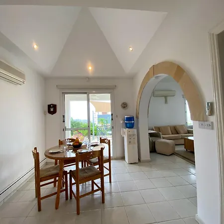 Villa Helios House