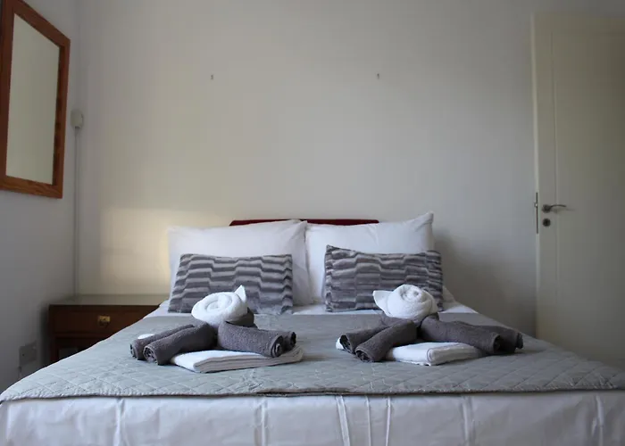 Helios House * Μέσα Χωριό