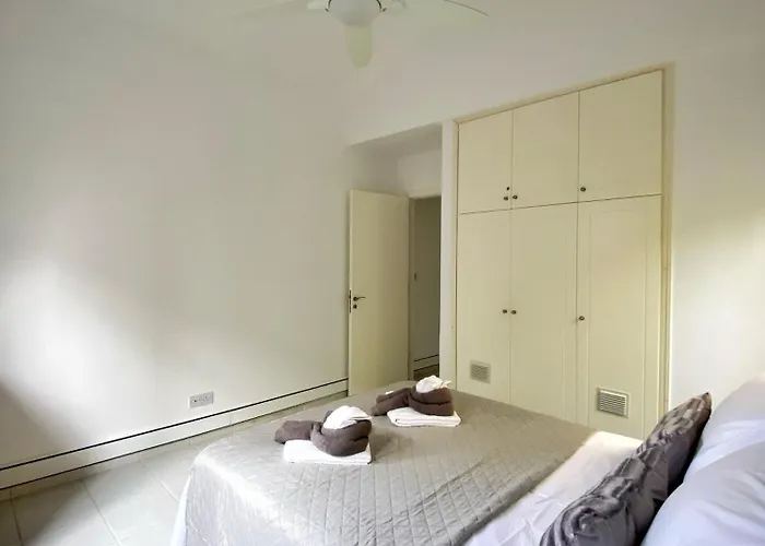 Helios House * Μέσα Χωριό